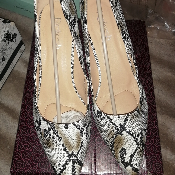 Beautiful stilettos - Picture 3 of 6